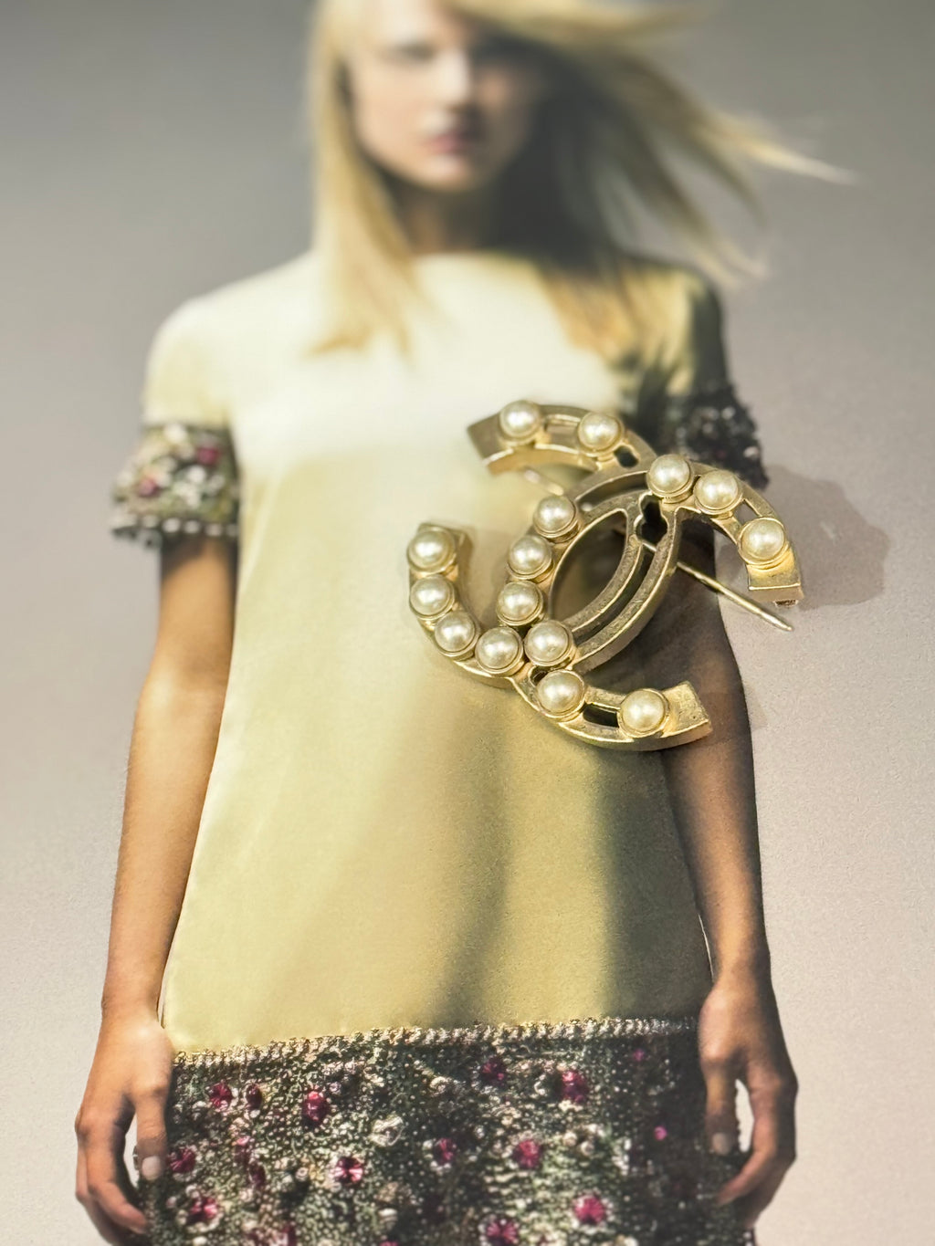 Chanel CC Pearl Brooch in Gold Hardware