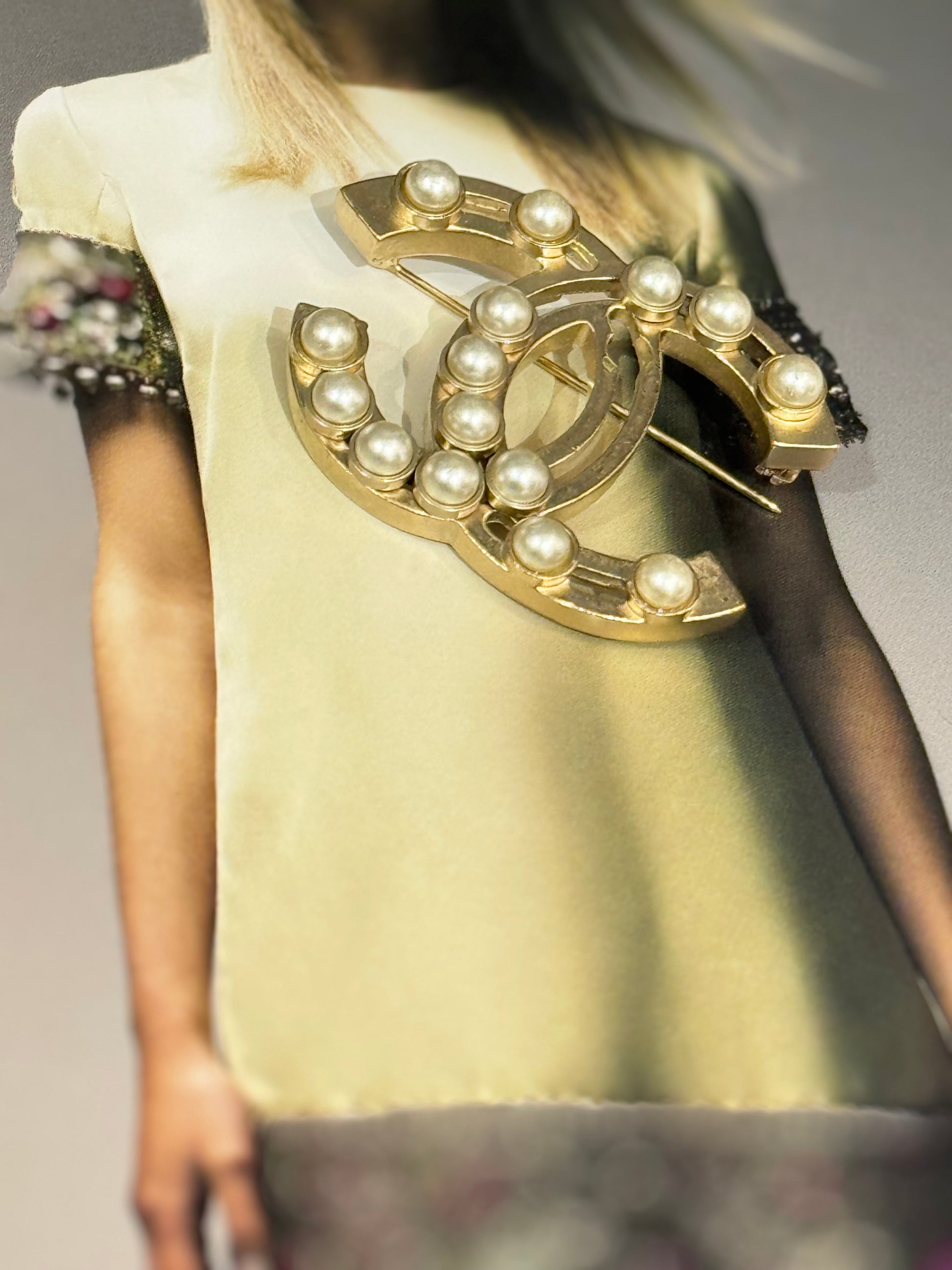 Chanel CC Pearl Brooch in Gold Hardware
