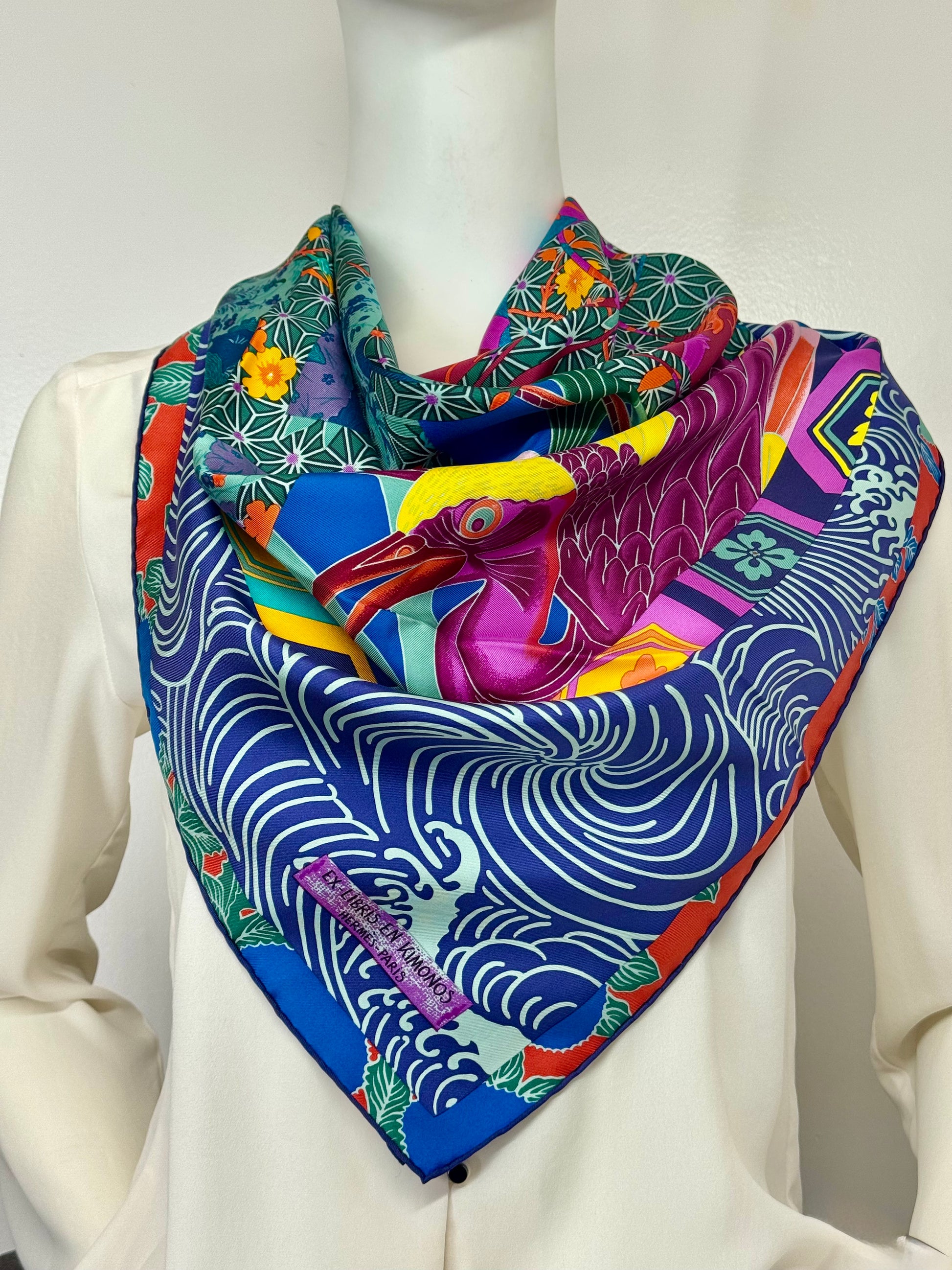 Hermès “Ex-Libris en Kimonos” Silk Scarf – Multicolor Carré 90