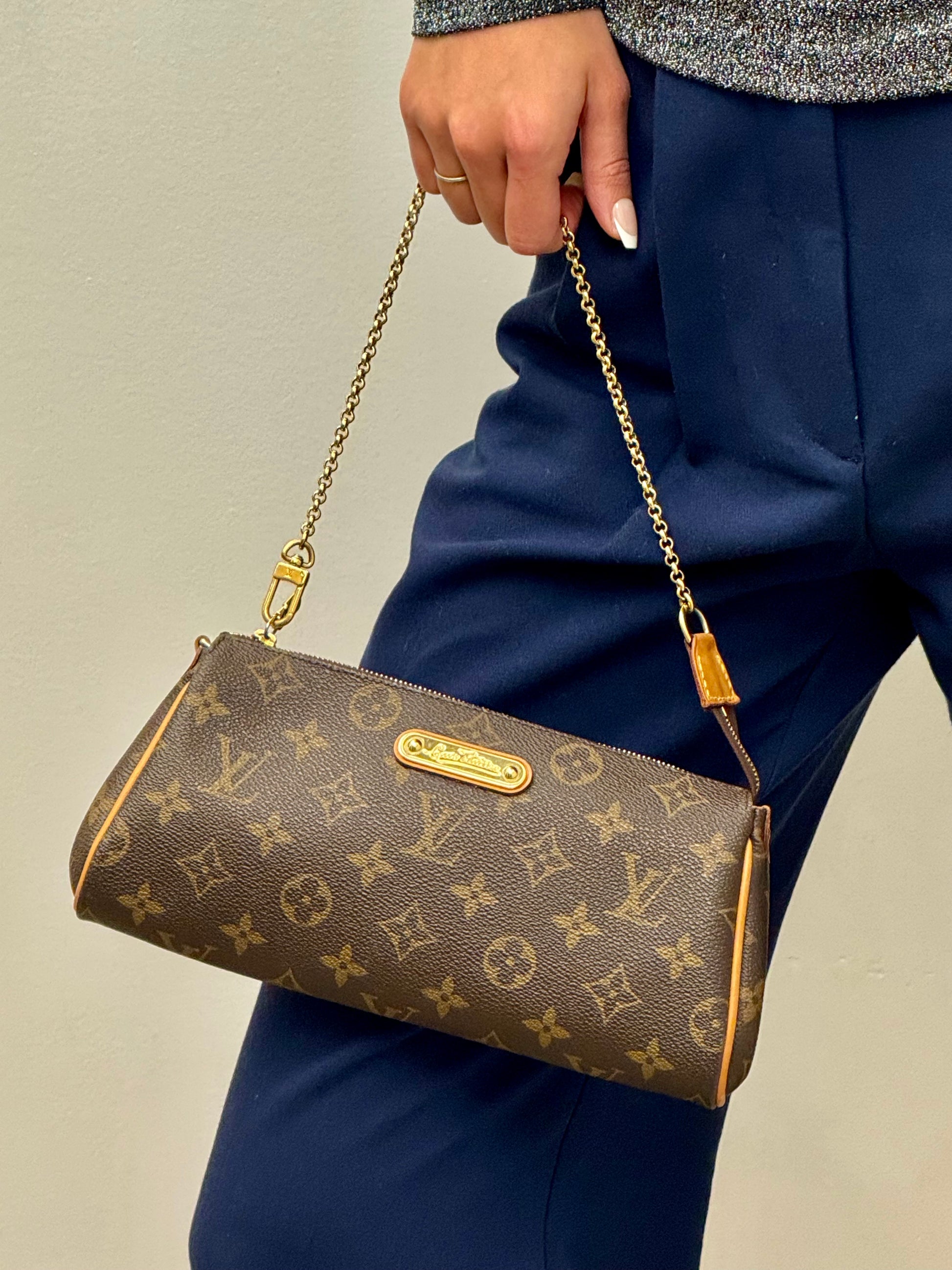Louis Vuitton Monogram Eva Clutch