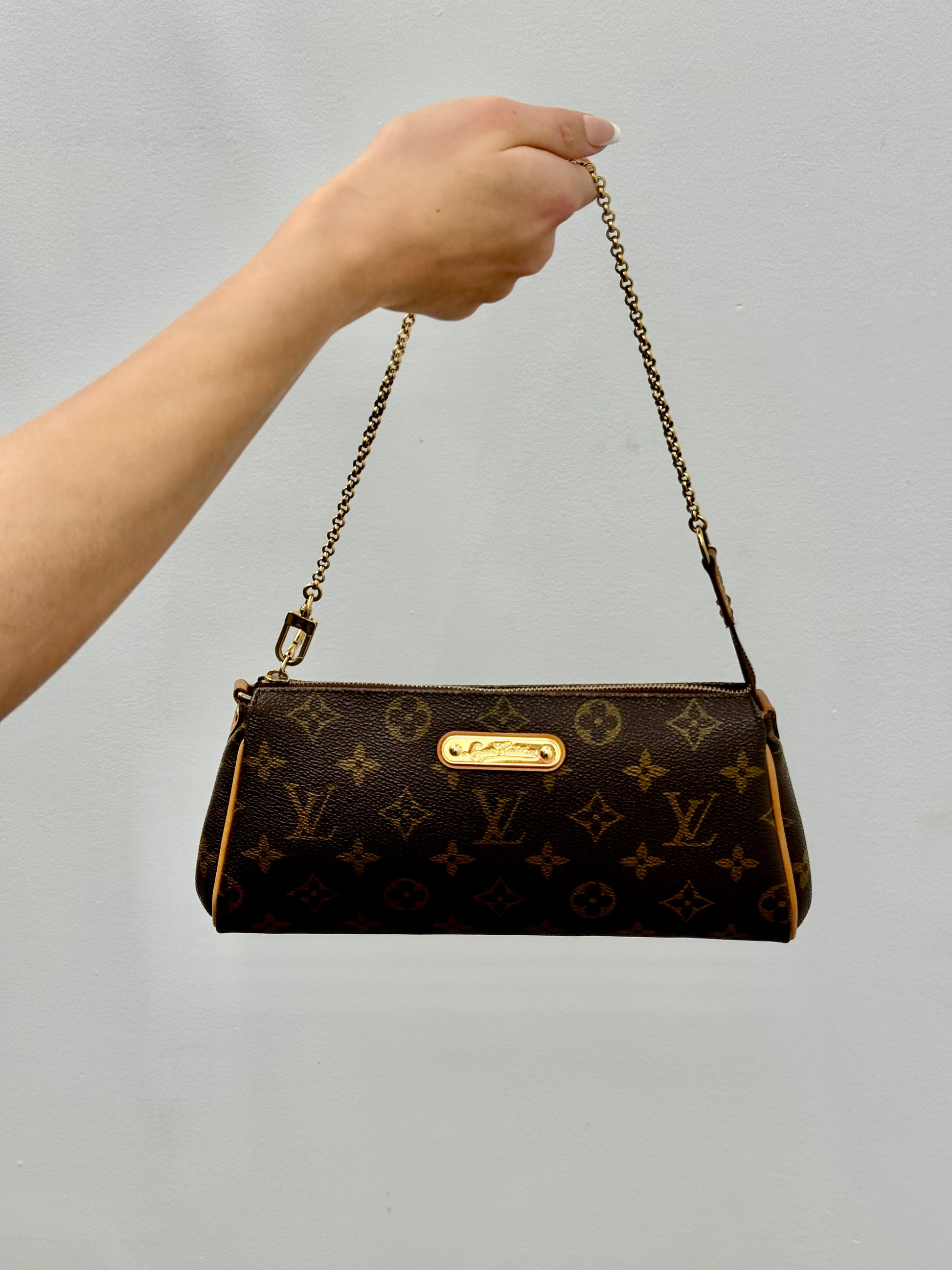 Louis Vuitton Monogram Eva Clutch