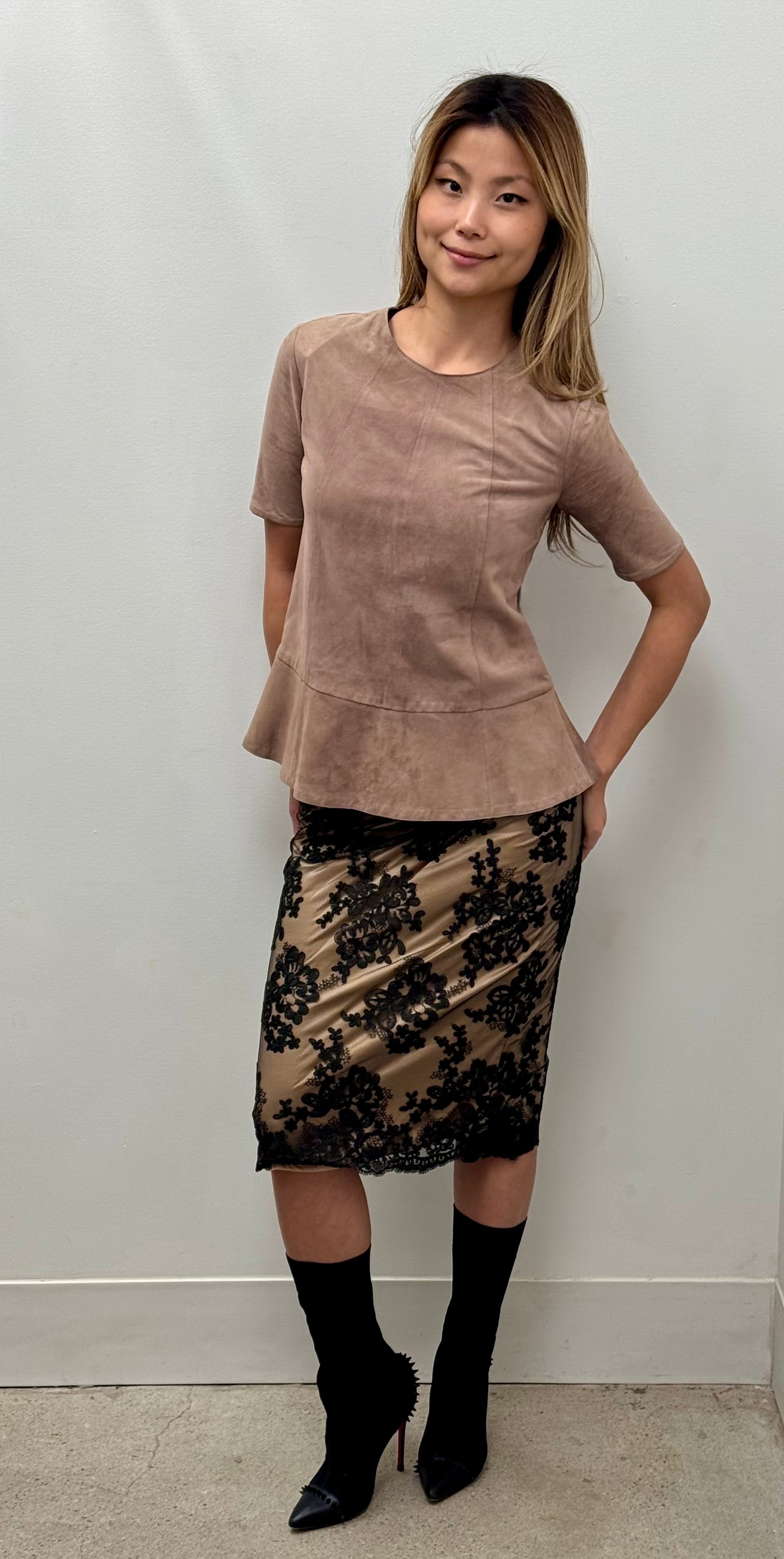 Brunello Cucinelli Suede Short Sleeve Peplum Top in Rope