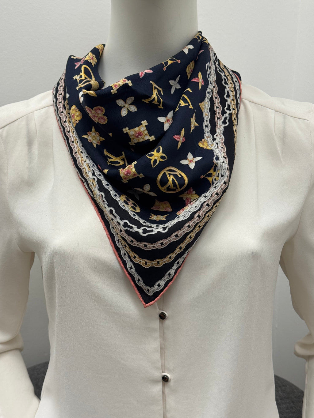 Louis Vuitton Monogram Multicolore Silk Square Scarf