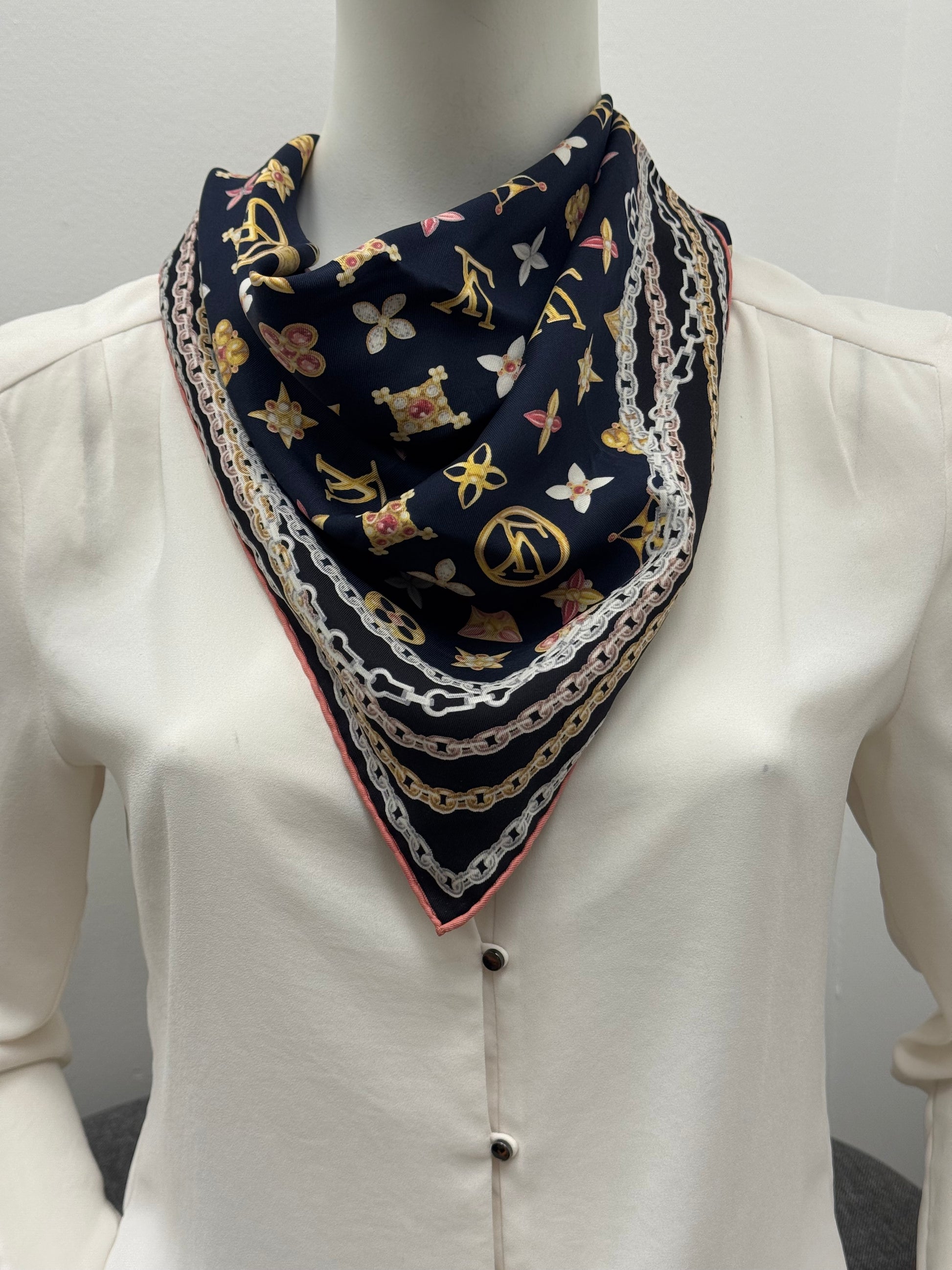 Louis Vuitton Monogram Multicolore Silk Square Scarf