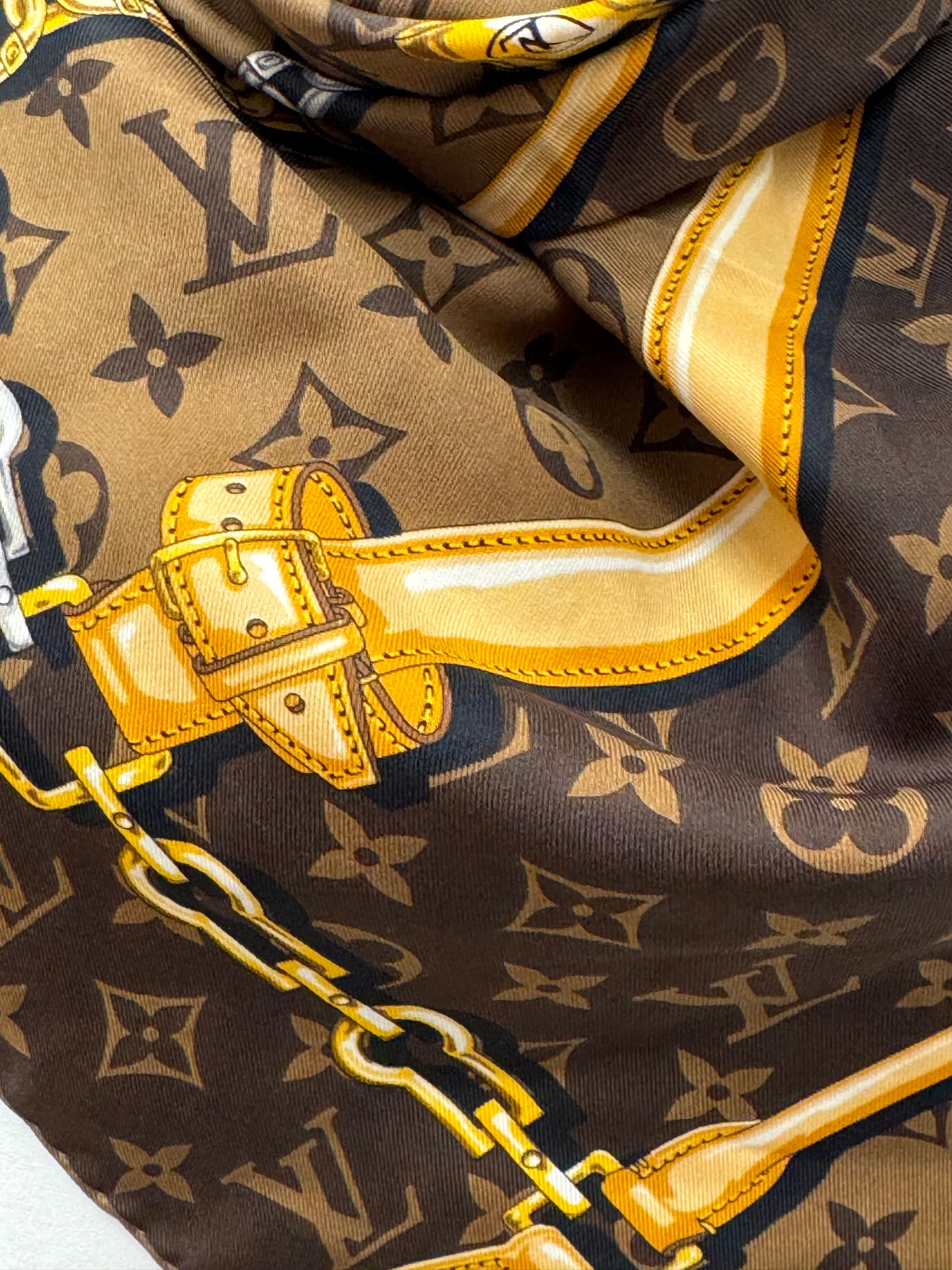 Louis Vuitton Monogram Confidential Square 90