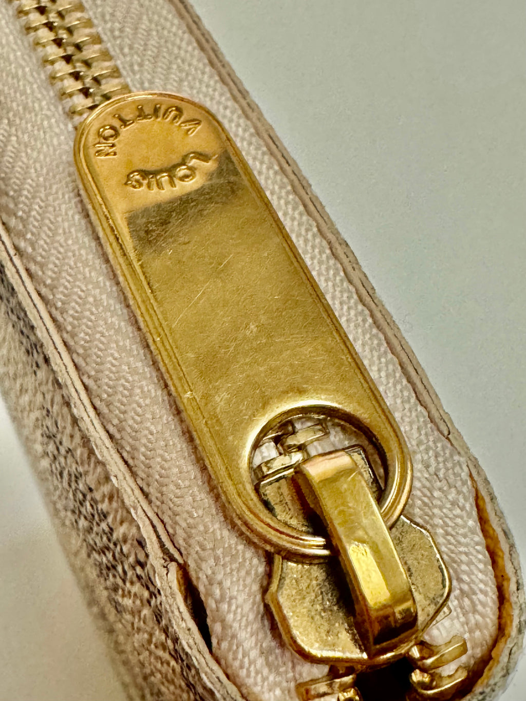 Louis Vuitton Damier Azur Illustré Hot Air Balloon Zippy Wallet