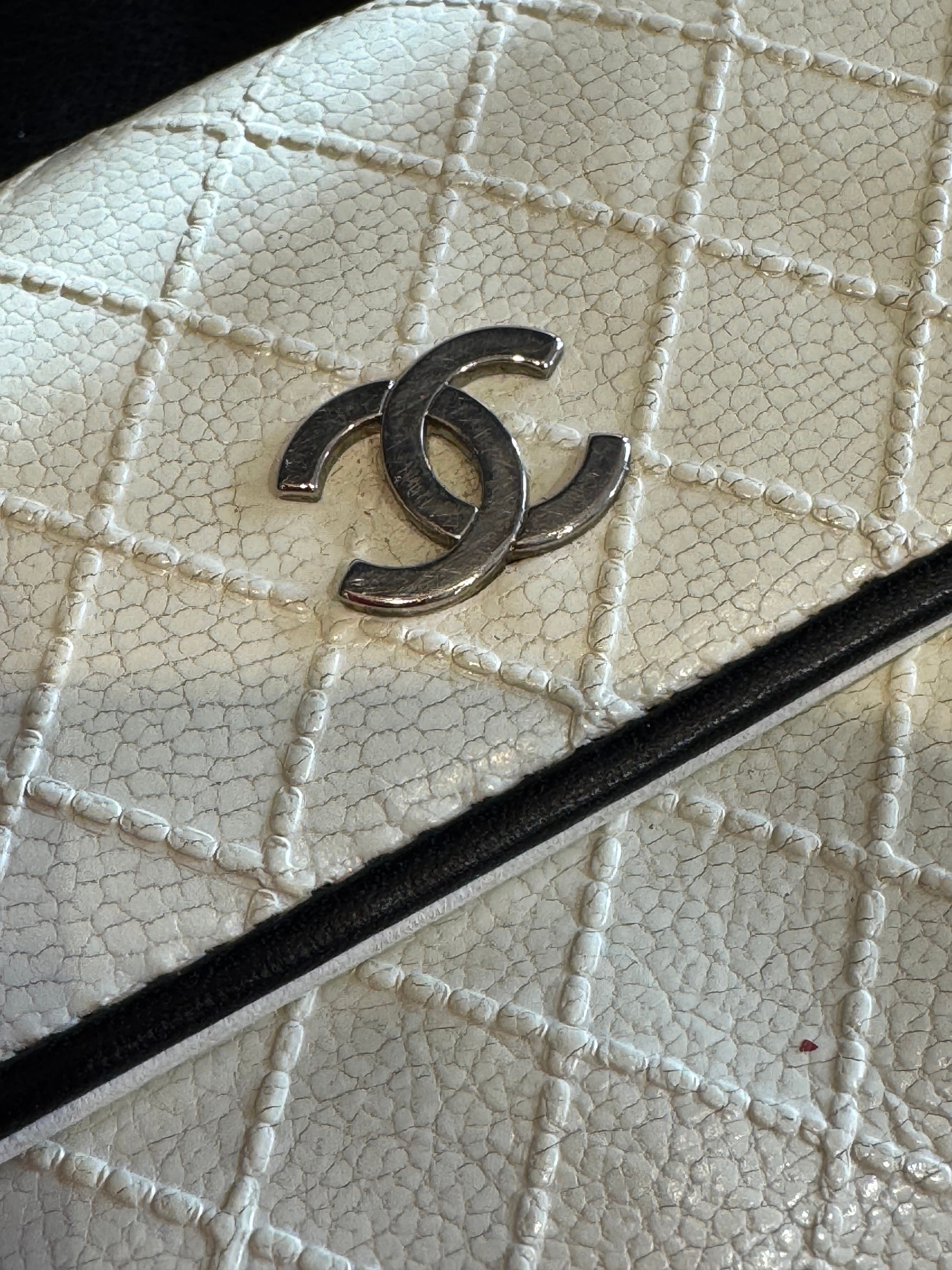 Chanel – Corner Luxe Consignment