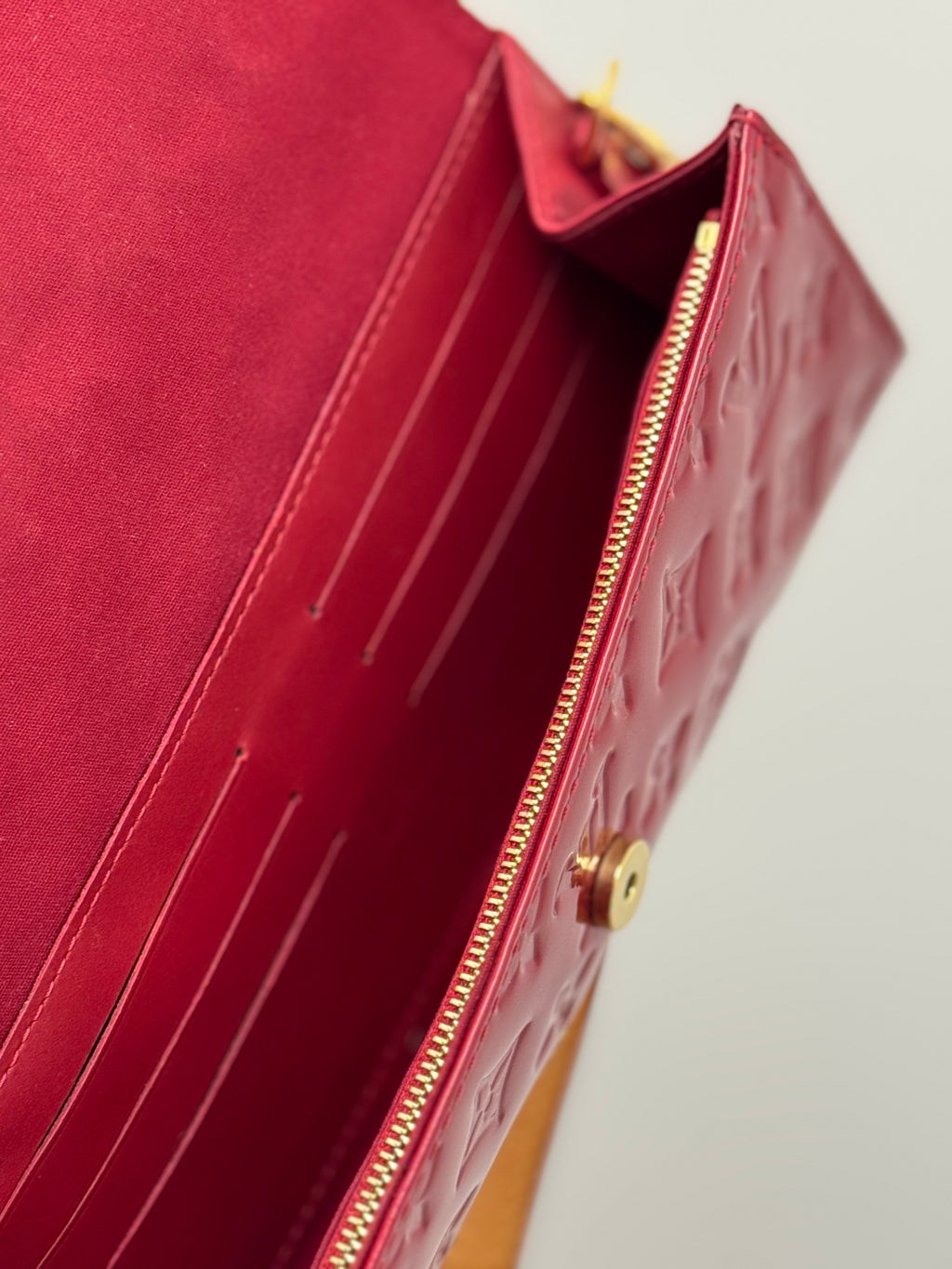 Louis Vuitton Pomme d'Amour Monogram Vernis Sunset Boulevard Bag
