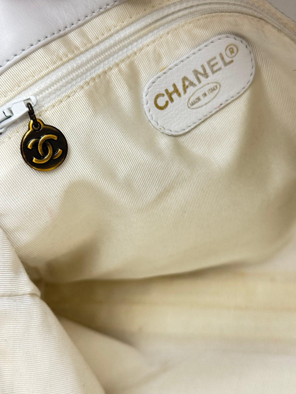 Chanel Vintage White Leather Tote with Black & White Resin Chain Handle