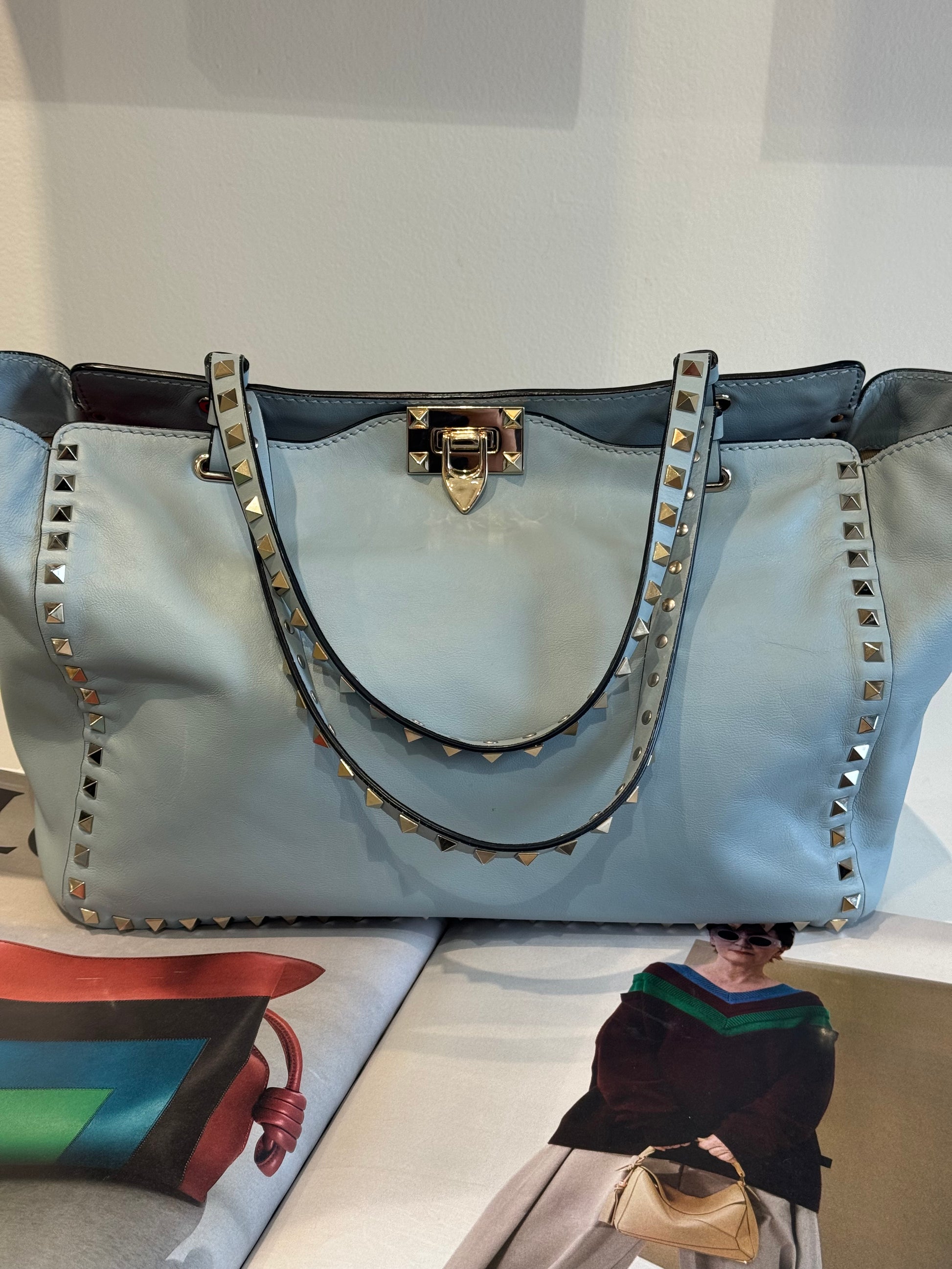 Valentino Garavani Rockstud Medium Tote in Blue China