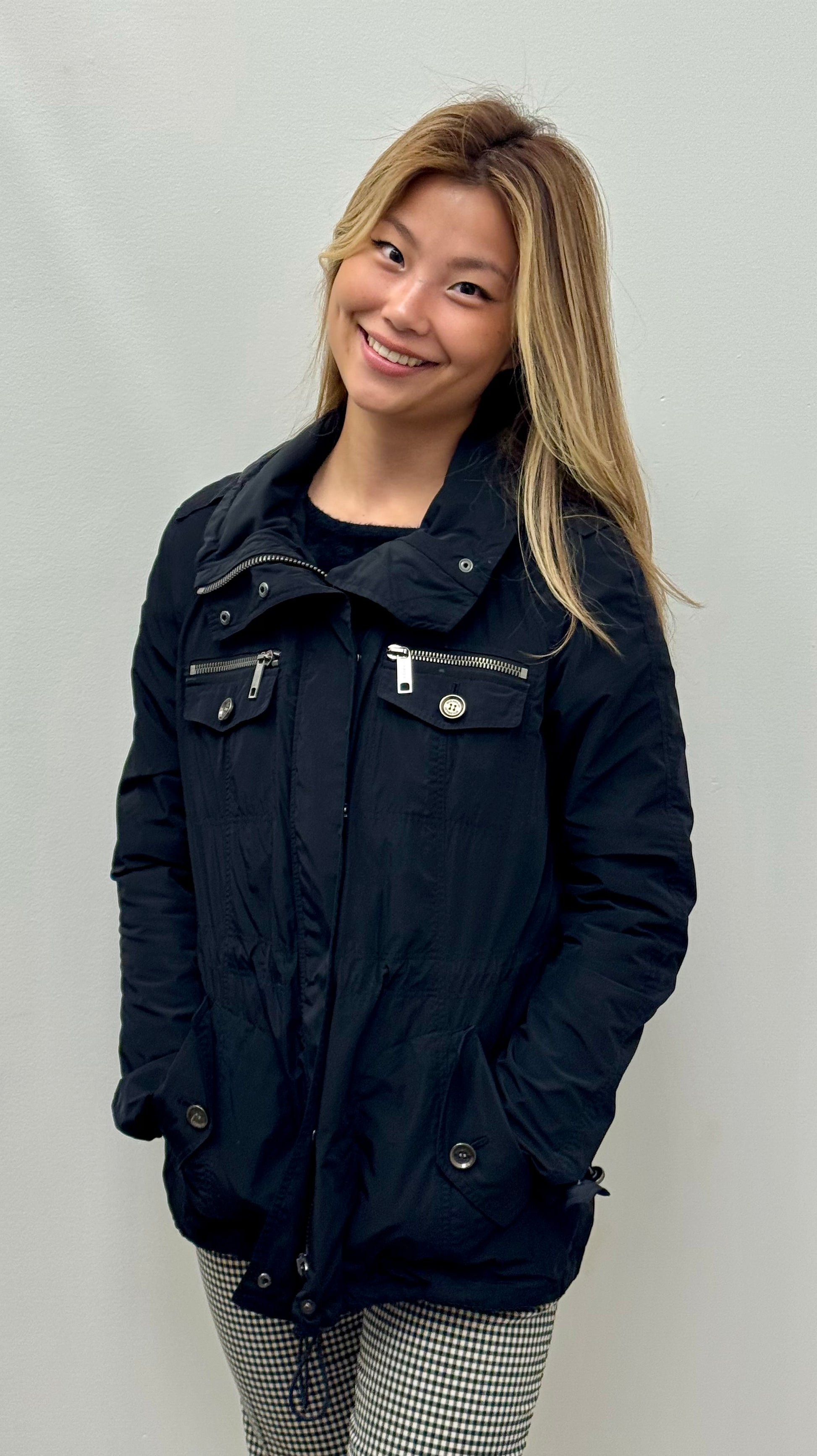 Burberry Brit Black Hooded Utility Pakra