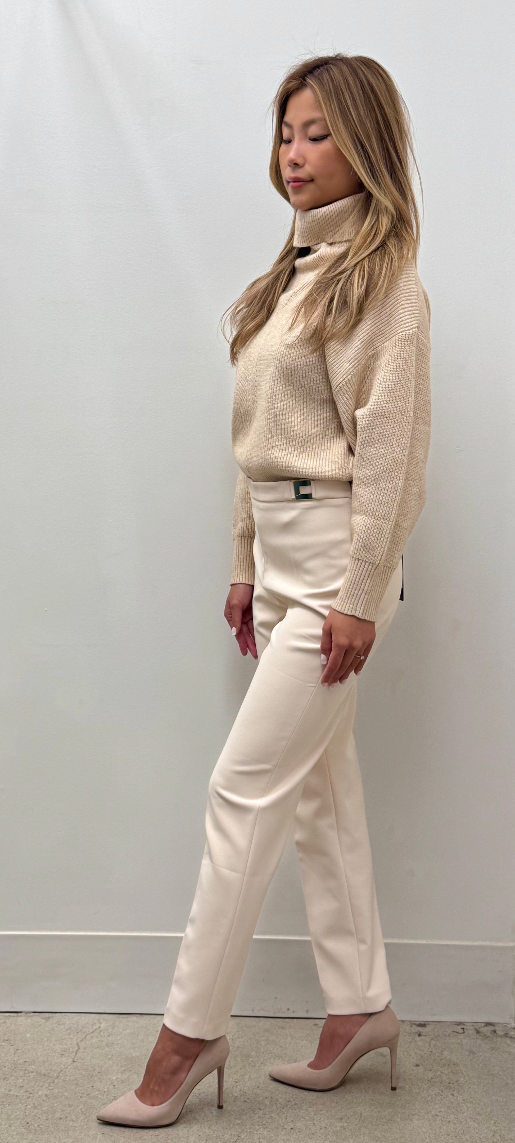 Elisabetta Franchi Cream Crepe Trousers with Logo Buckle