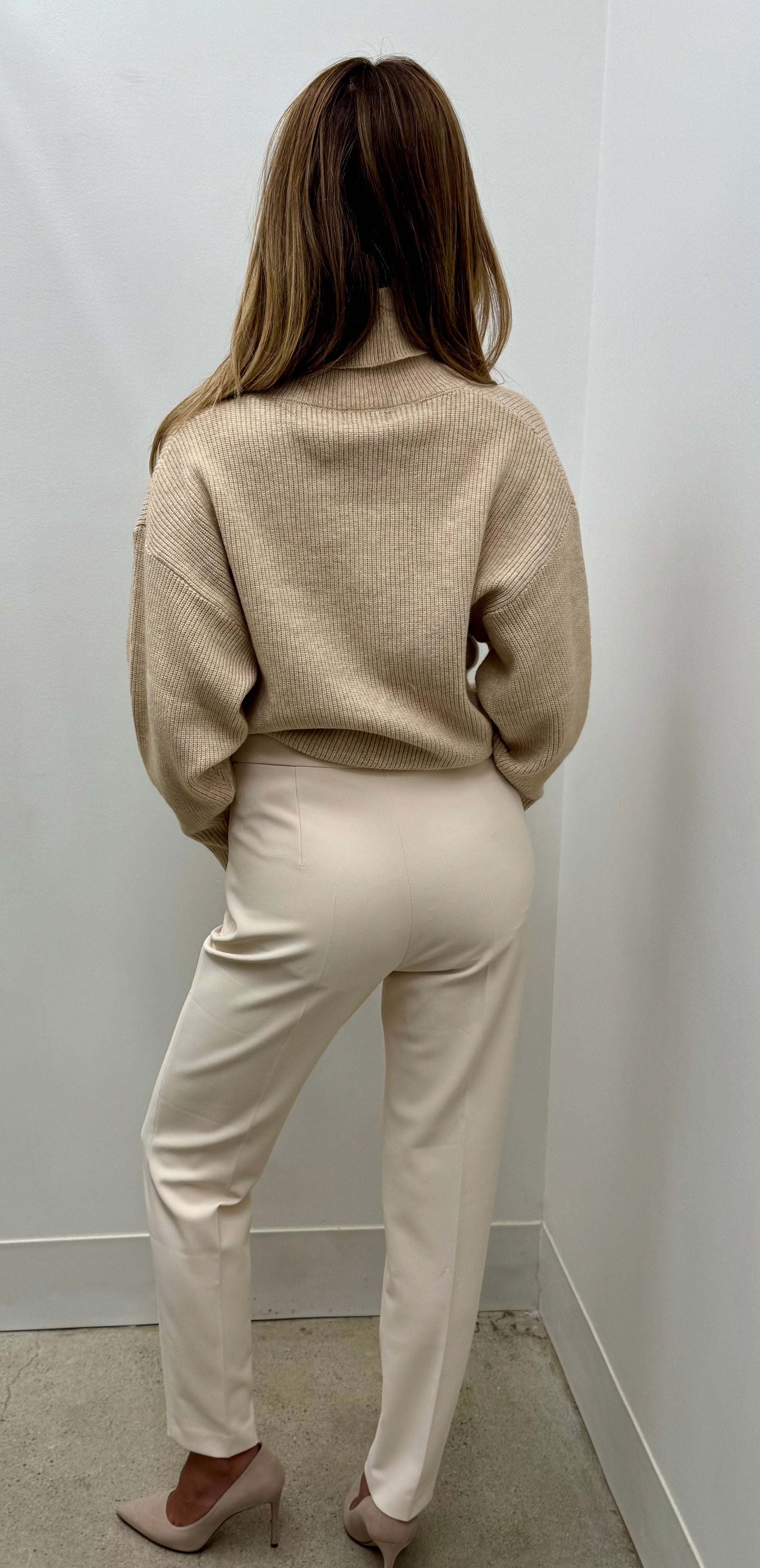 Elisabetta Franchi Cream Crepe Trousers with Logo Buckle