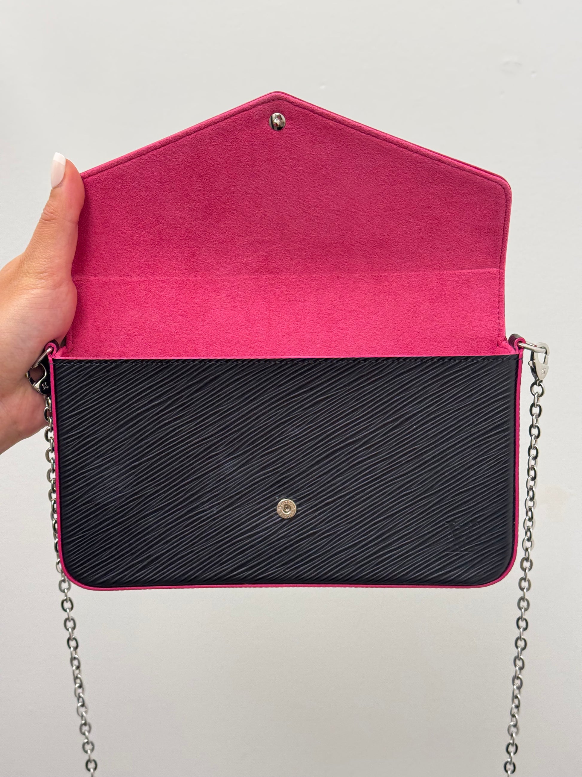 Louis Vuitton Pochette Felicie Epi Noir Fuchsia with Chain
