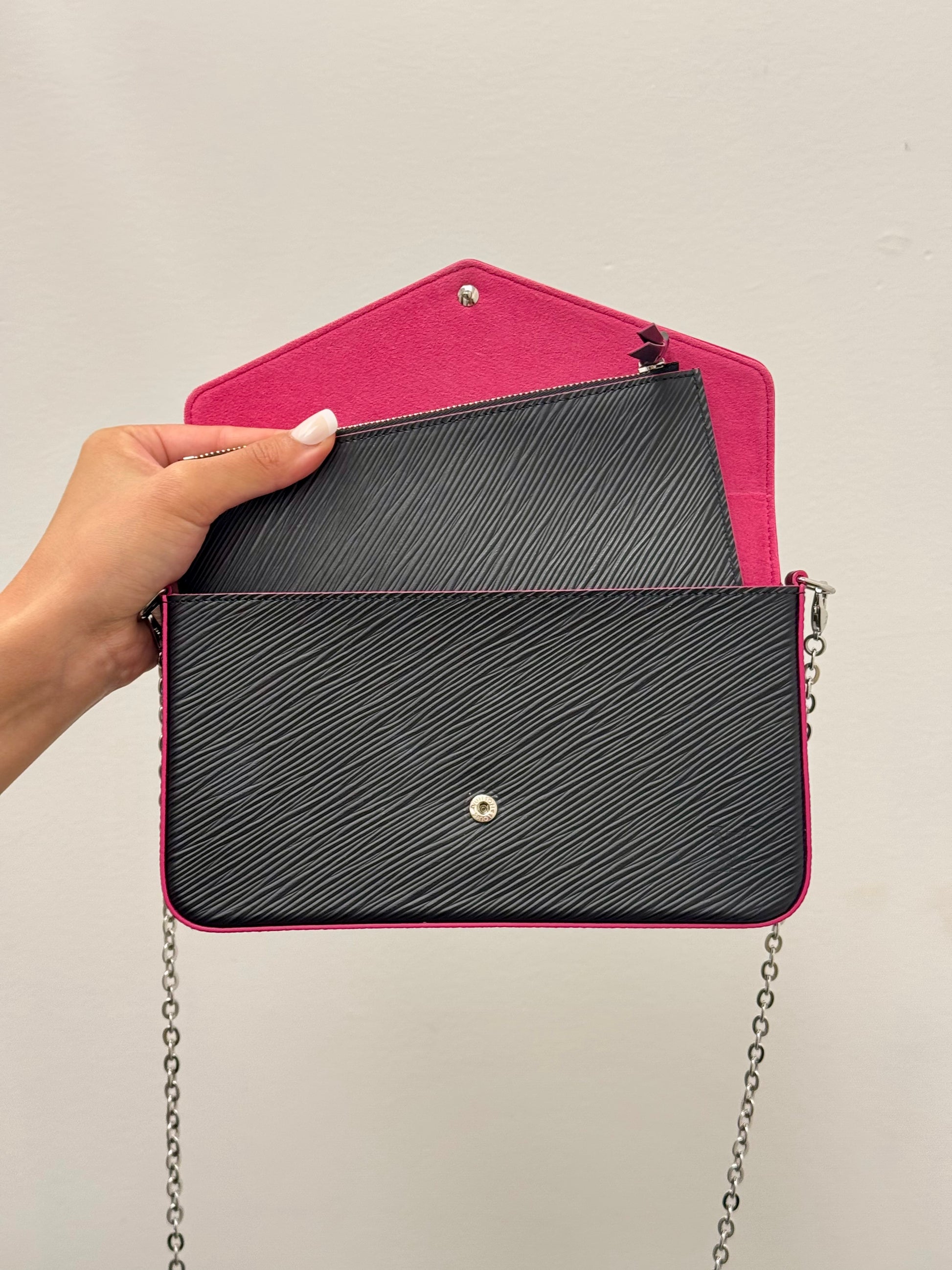 Louis Vuitton Pochette Felicie Epi Noir Fuchsia with Chain