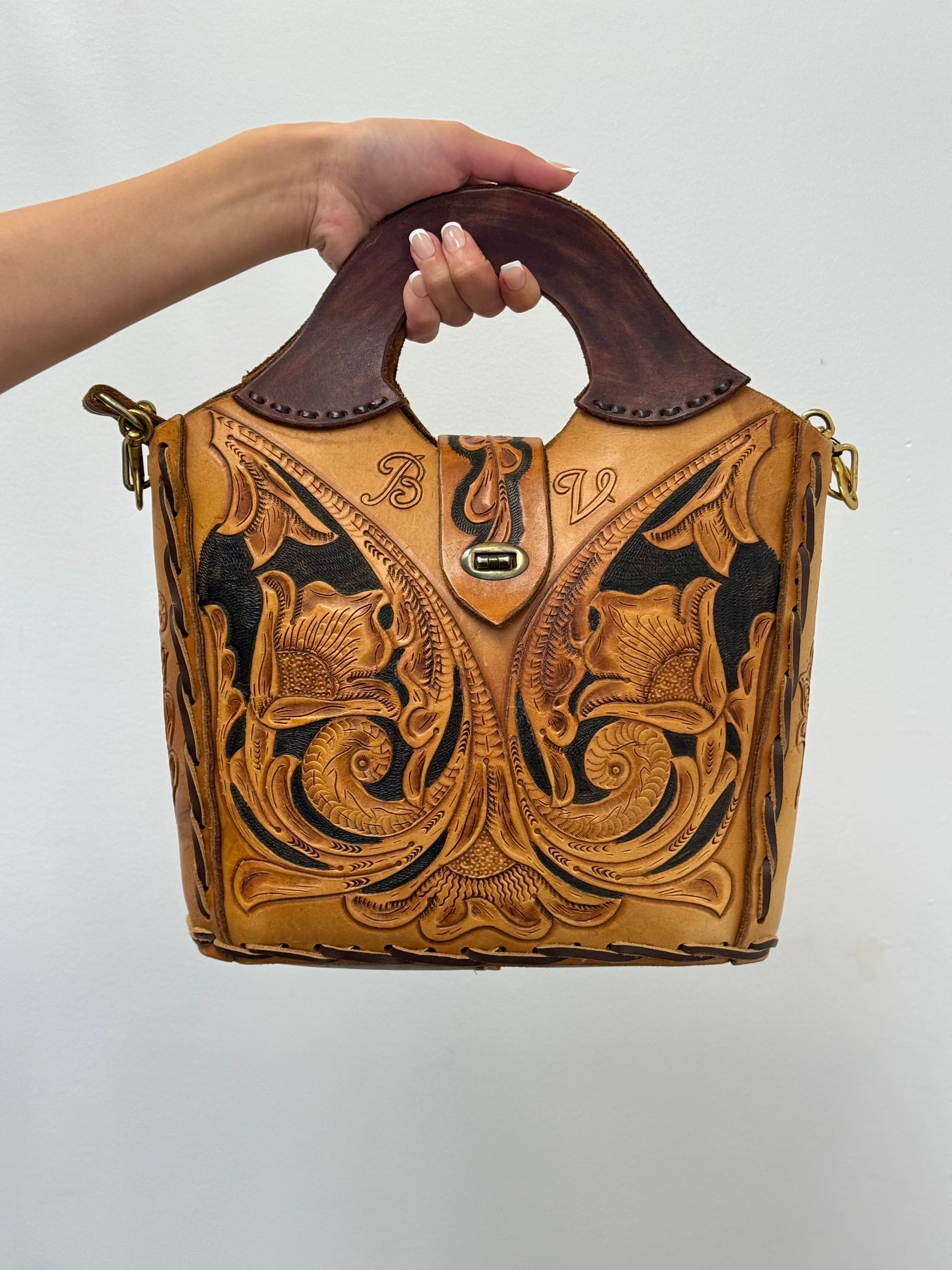 Vintage Hand Tooled Leather Bag Floral Western Tote / Crossbody