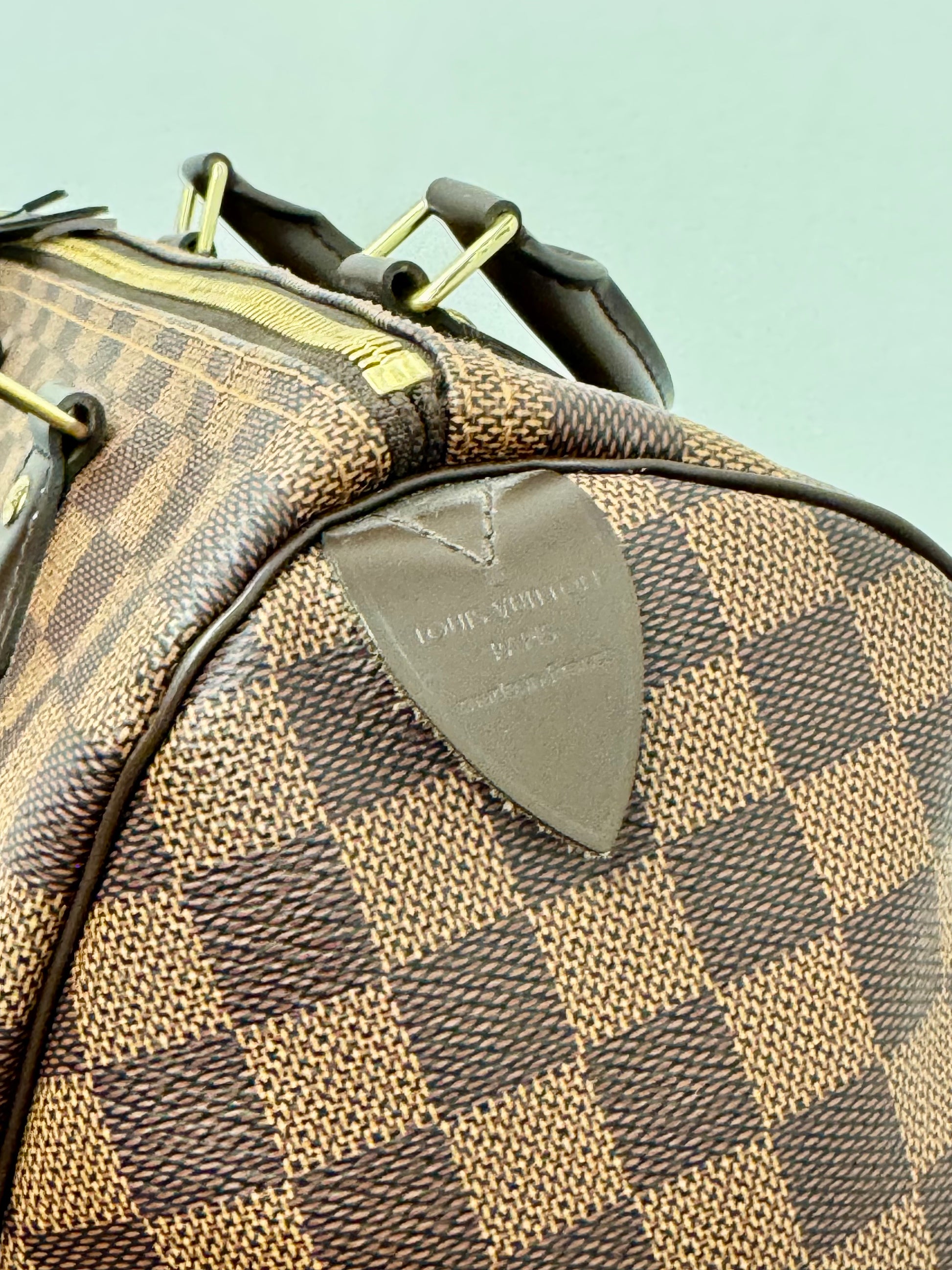 Louis Vuitton Speedy 35 in Damier Ebene Canvas