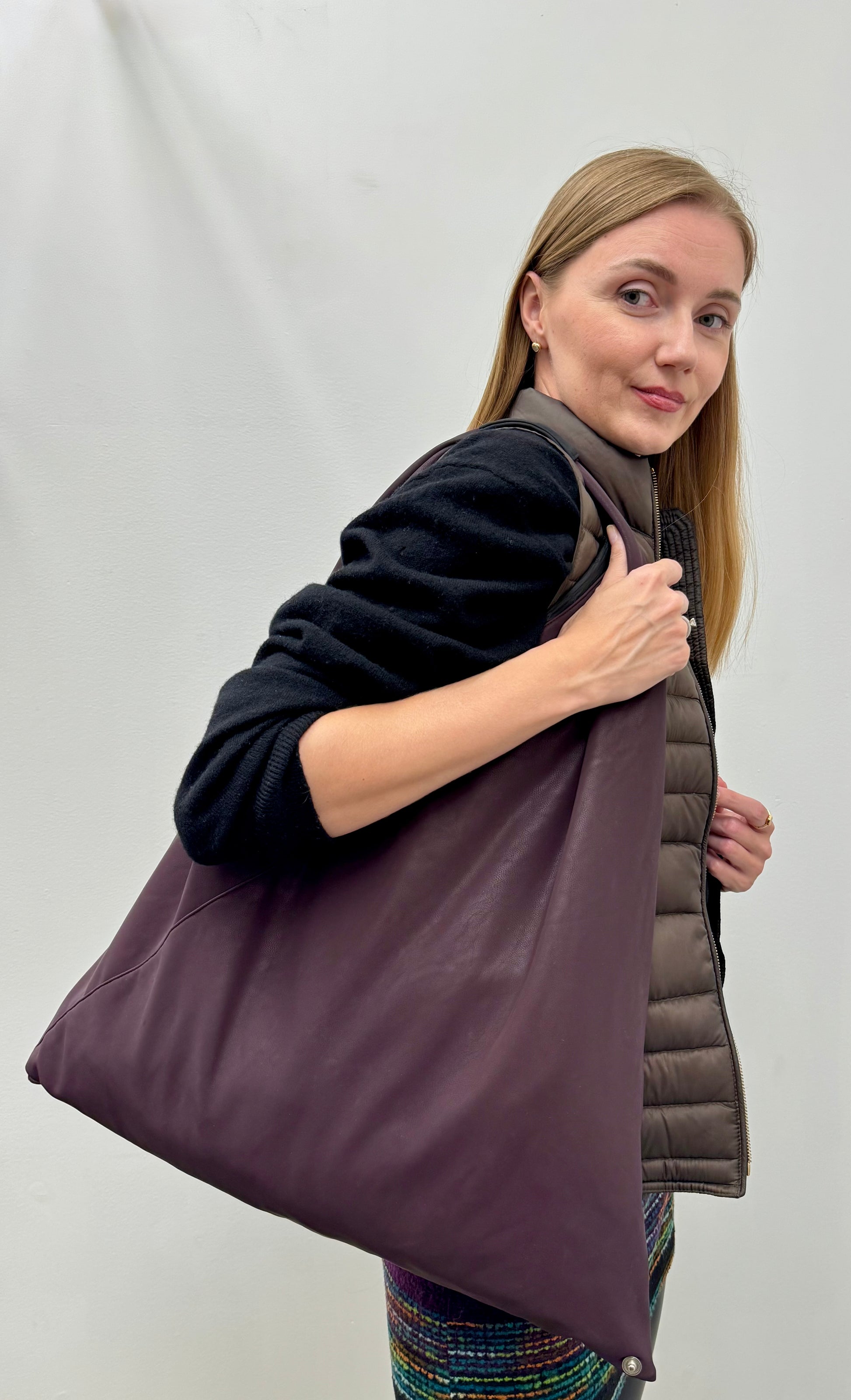 MM6 Maison Margiela Japanese Bag Large in Aubergine Leather