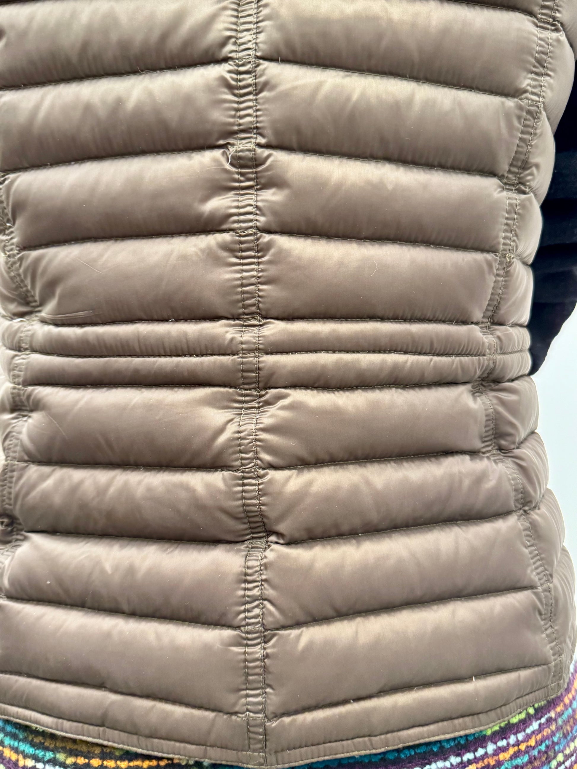 Burberry Women's Lightweight Quilted Puffer Vest in Olive