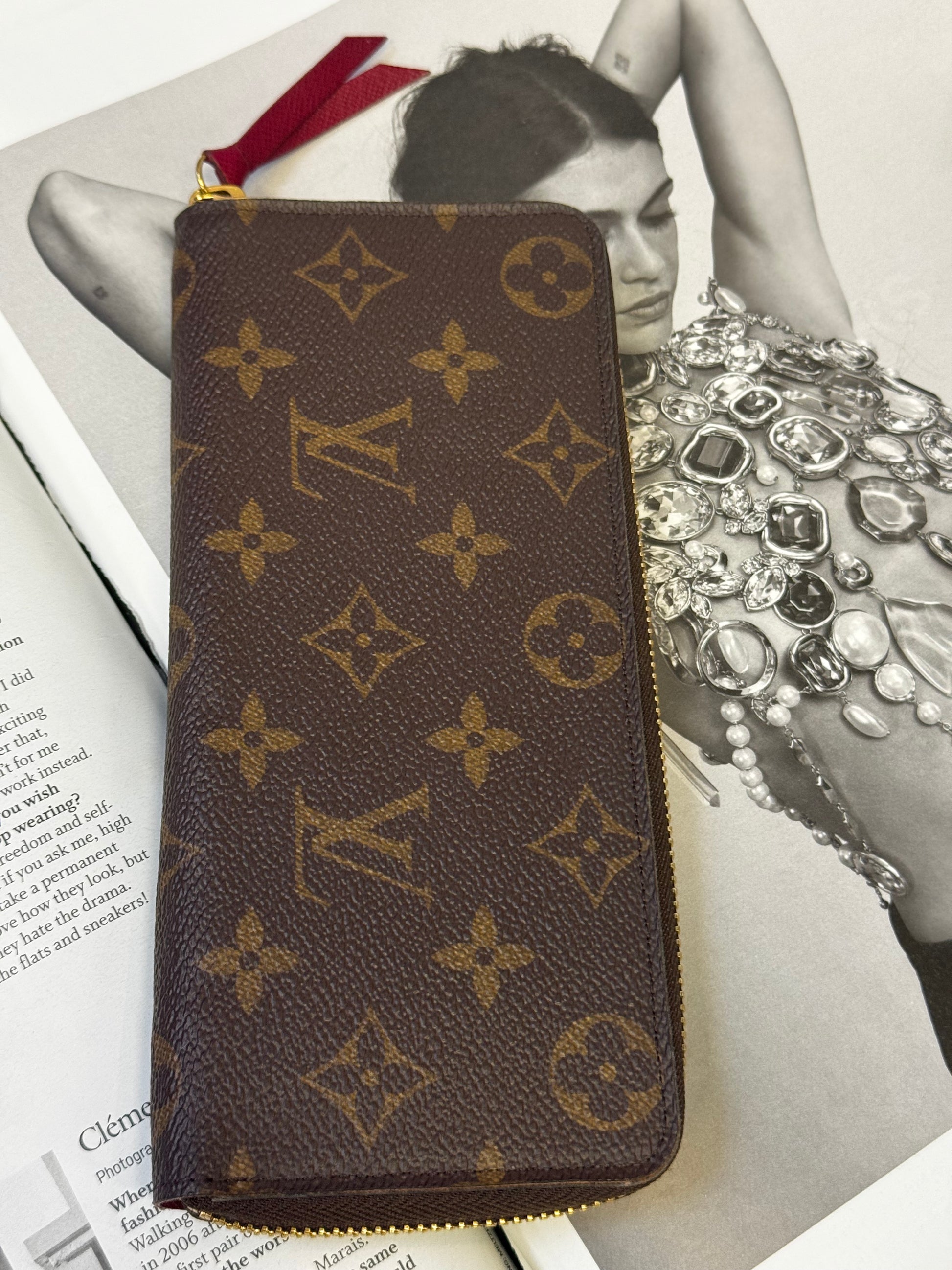 Louis Vuitton Monogram Clémence Wallet – Fuchsia