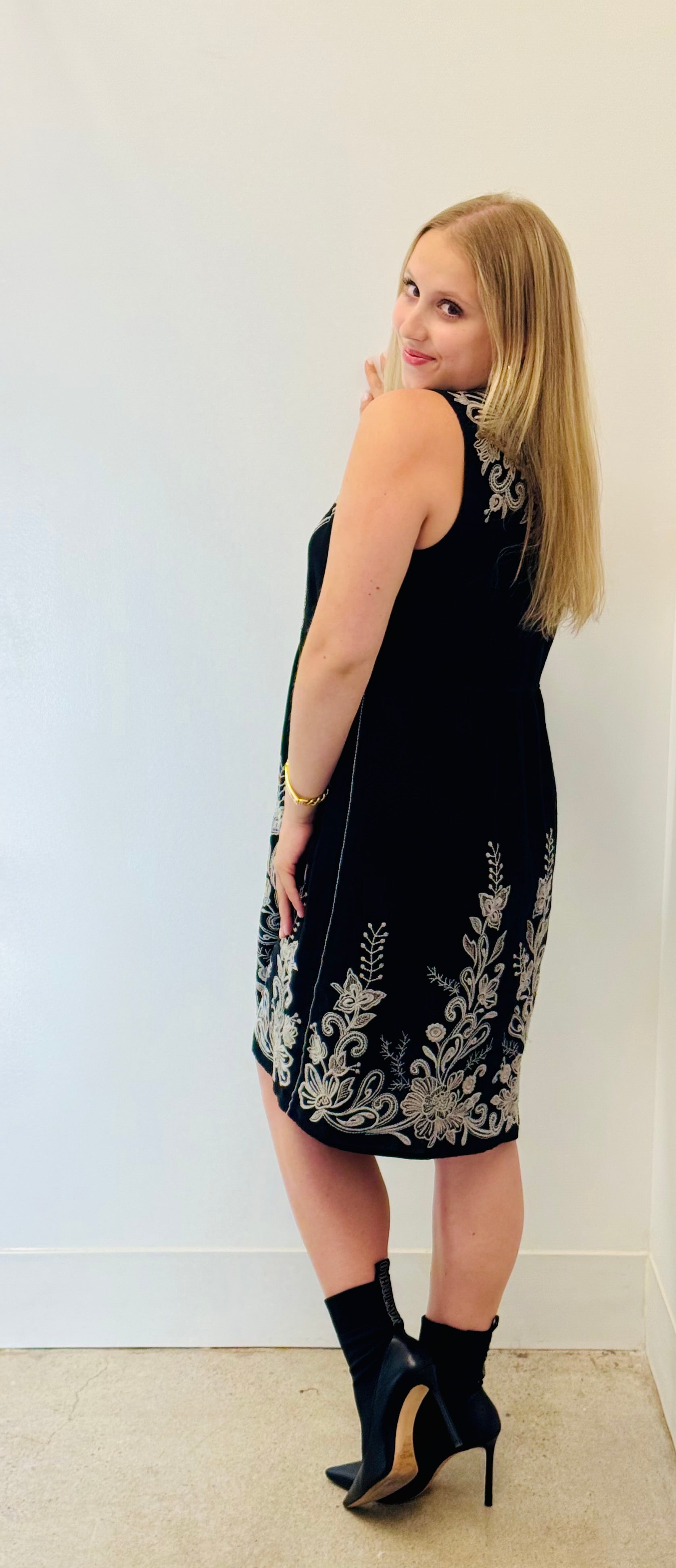 Johnny Was Black Embroidered Linen Tank Dress