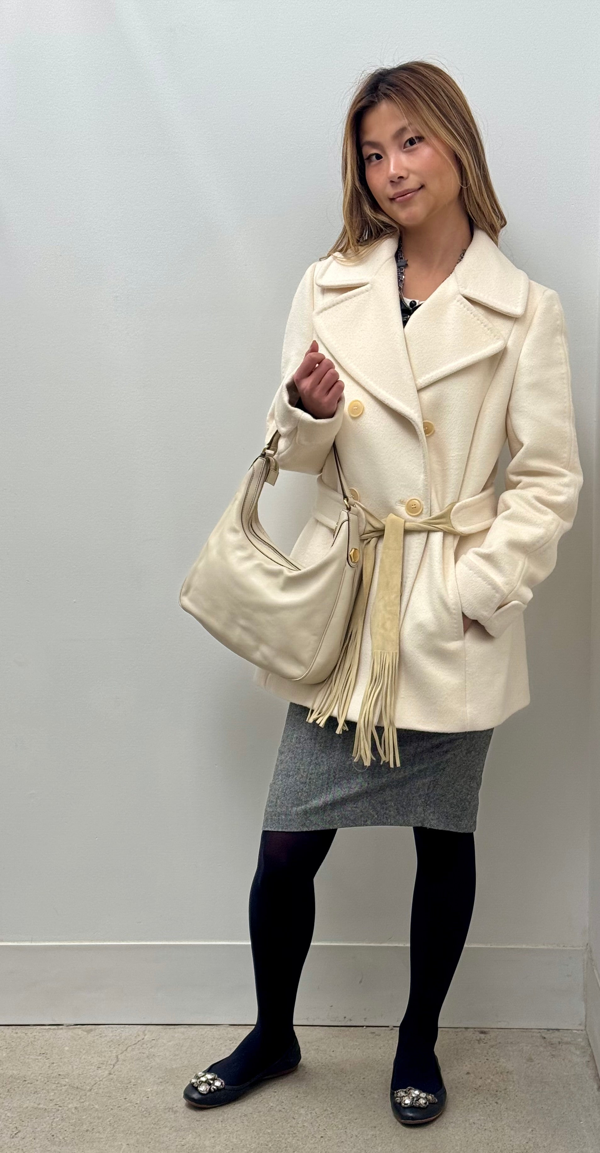 Gucci Ivory Leather Hobo Shoulder Bag with Gold Tone Hardware