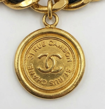 Vintage Chanel 31 Rue Cambon Gold-Plated Chain & Leather Nameplate Belt