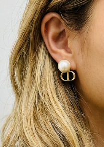 Christian Dior Tribales CD Logo Faux Pearl Earrings – Corner Luxe