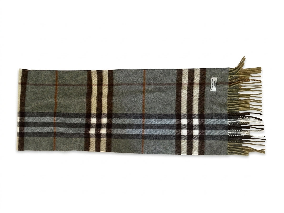 Burberry Classic Check Cashmere Scarf in Grey