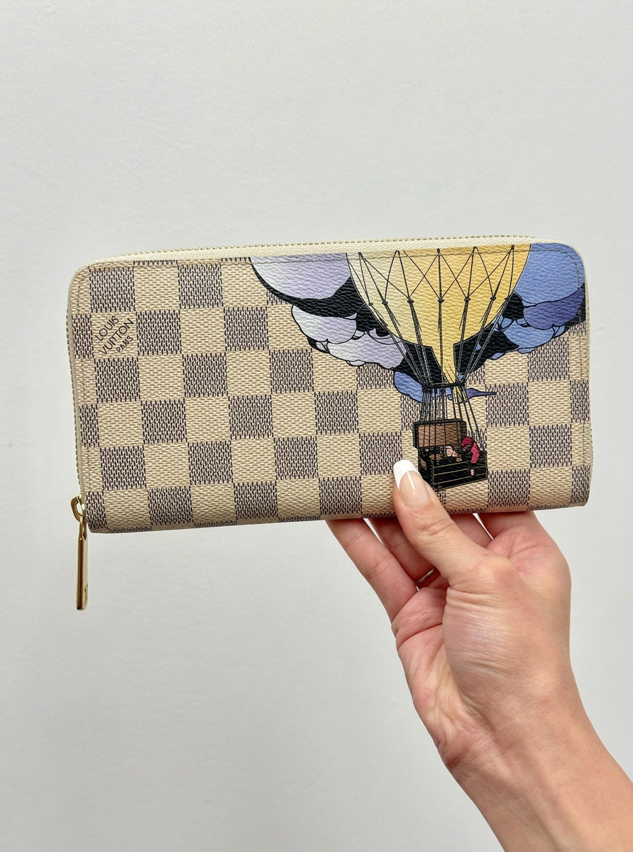 Louis Vuitton Damier Azur Illustré Hot Air Balloon Zippy Wallet