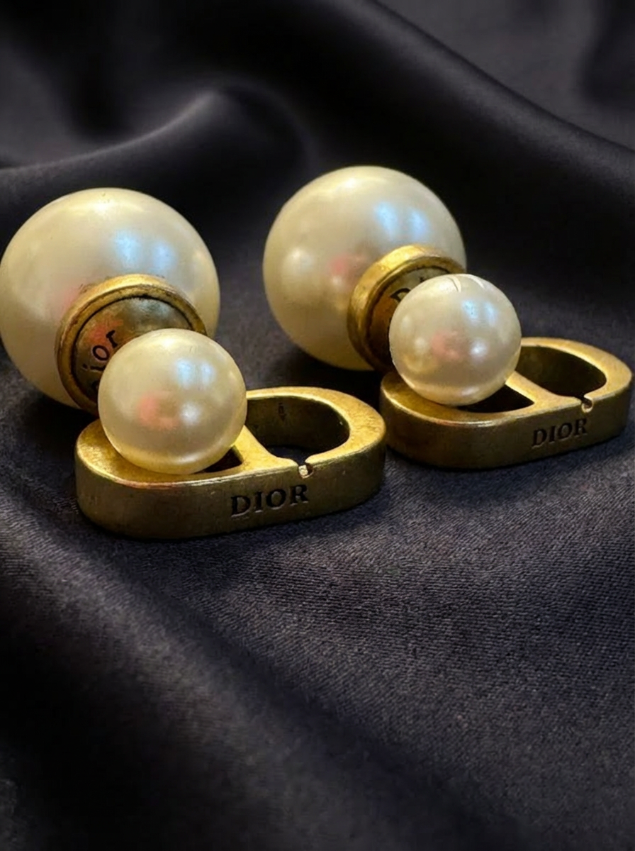 Dior – Corner Luxe Consignment