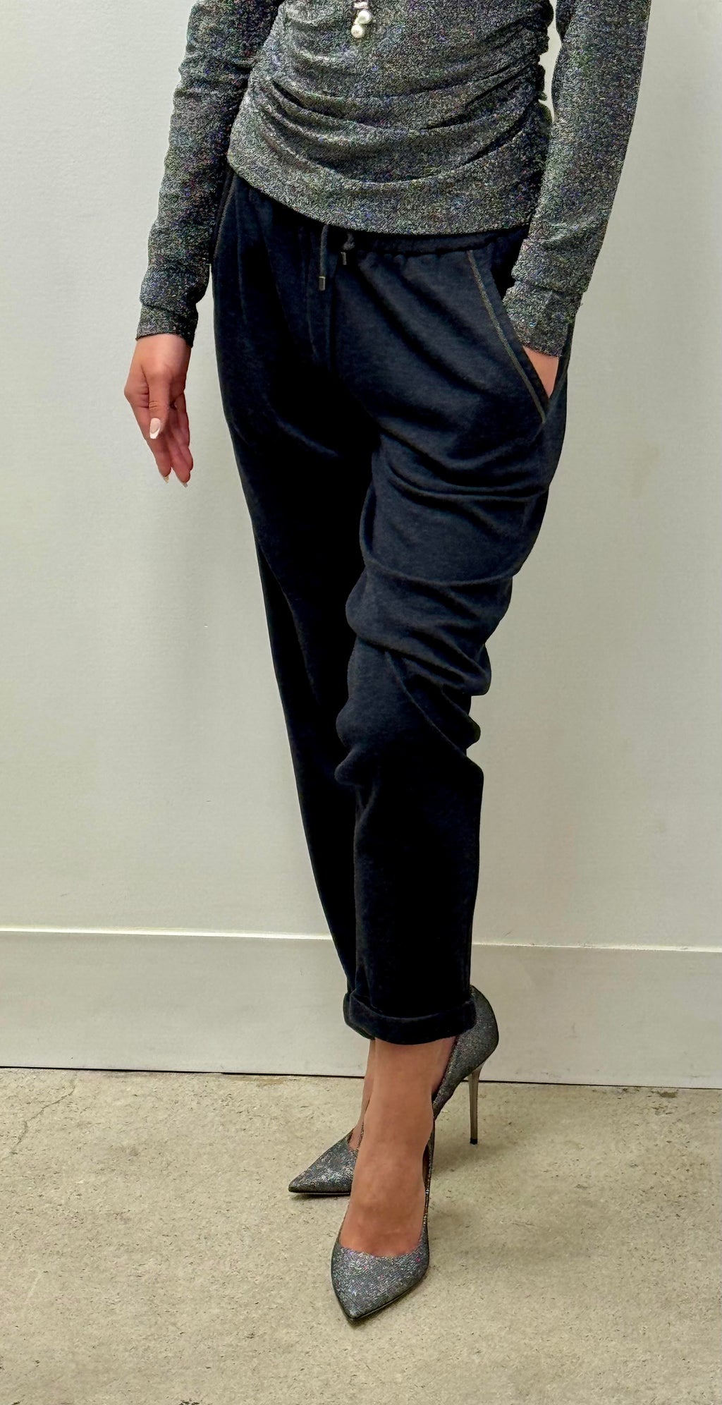 Brunello Cucinelli Monili Trimmed Tapered Joggers in Charcoal