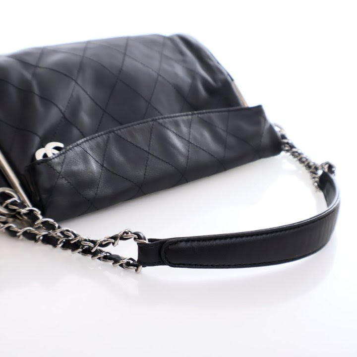Chanel Ultimate Soft Hobo Quilted Leather Medium