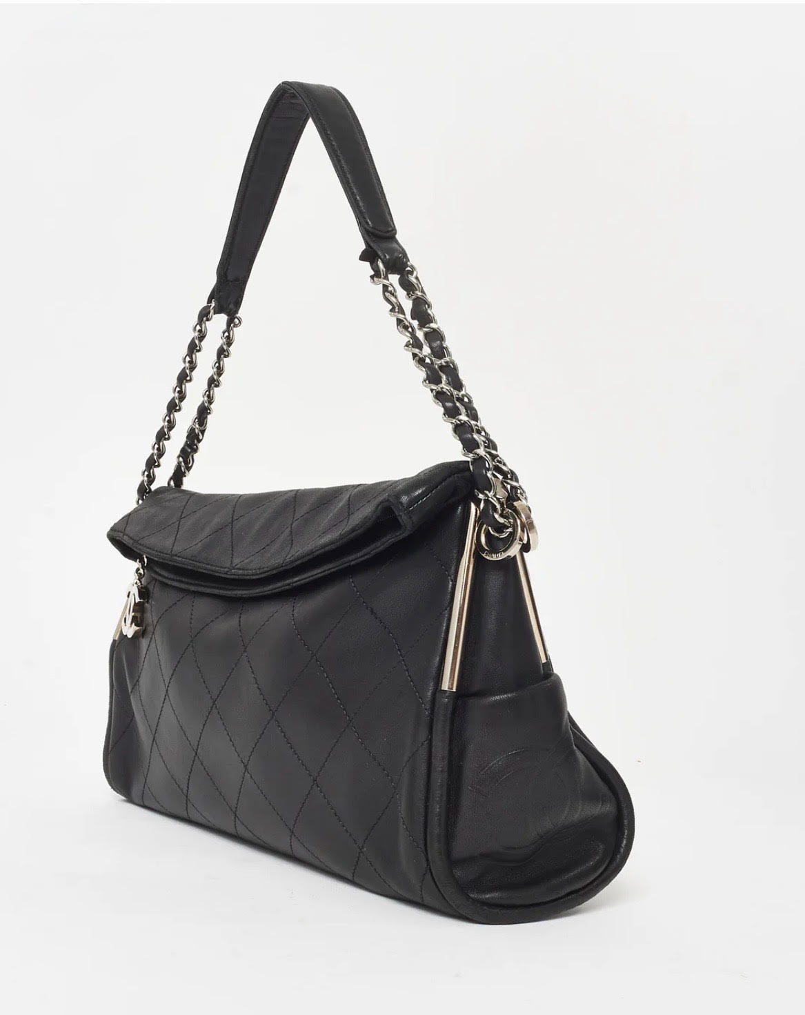 Chanel Ultimate Soft Hobo Quilted Leather Medium