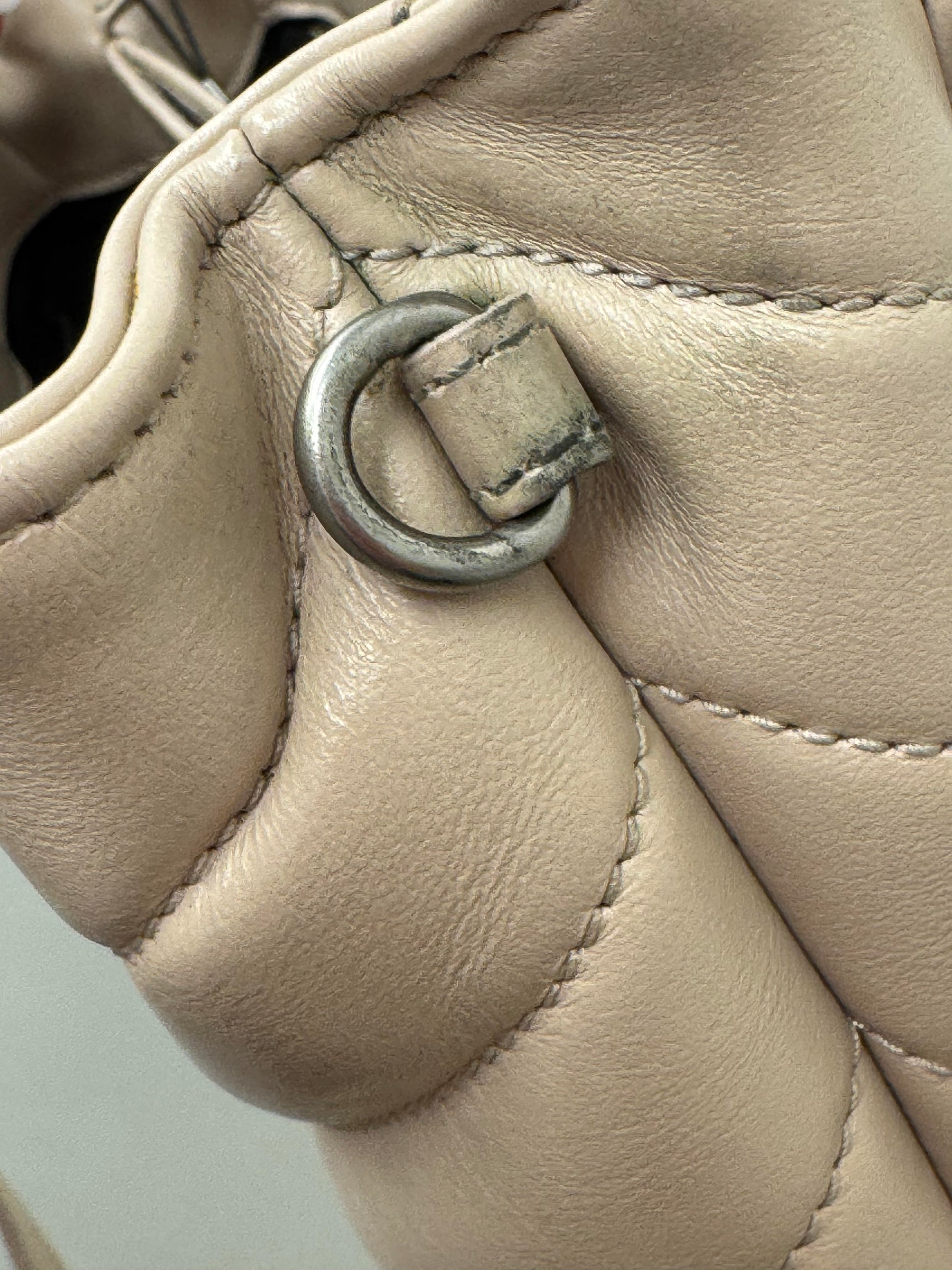 Yves Saint Laurent Toy Loulou Quilted Leather Bag in Beige with Silver Tone Hardware